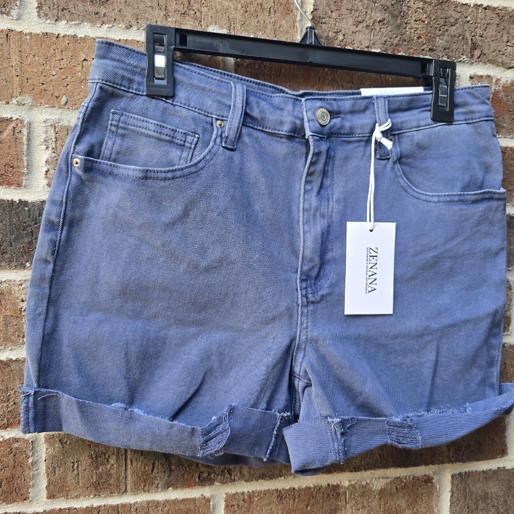 Zenana Cuffed Distressed Denim Shorts NWT Size L Casual Summer High Rise